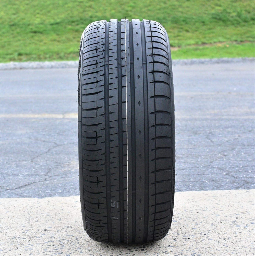 All-Season Performance Radial Tire 205/55R17 95V XL I200732
