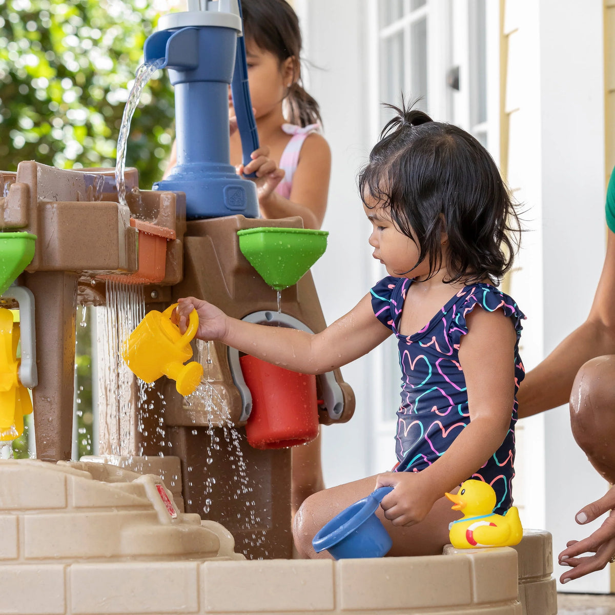 Pump & Splash Discovery Pond Water Table L5076