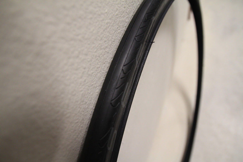 Black 700x25 Road Tire X682449