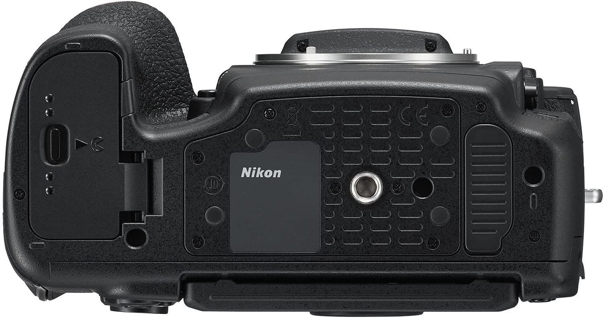 Nikon D850 FX-Format Digital SLR Camera Body with 2X SanDisk 64GB Memory Cards, Deluxe Carrying Bag, Card Reader Q2086