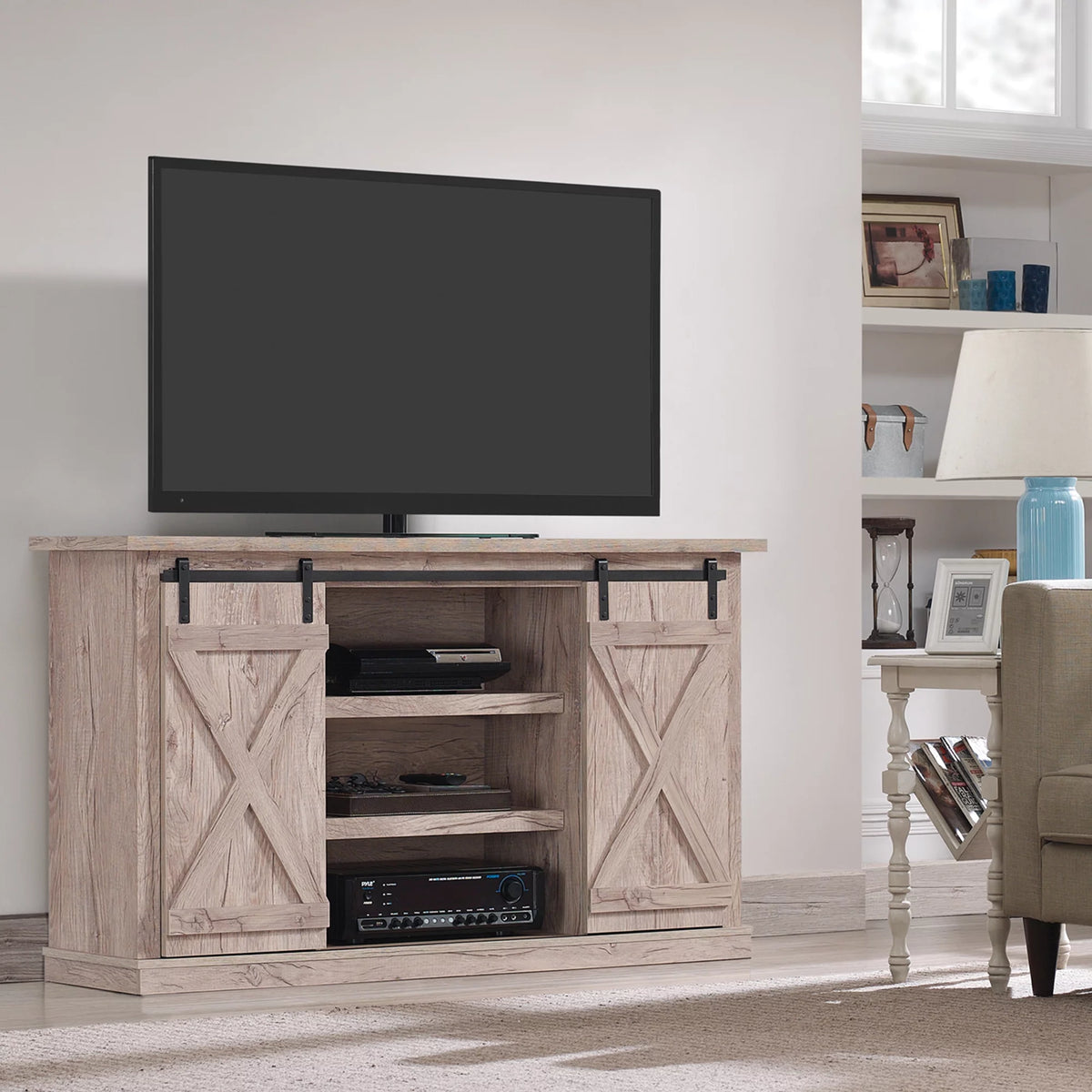 Old White TV Stand K54769