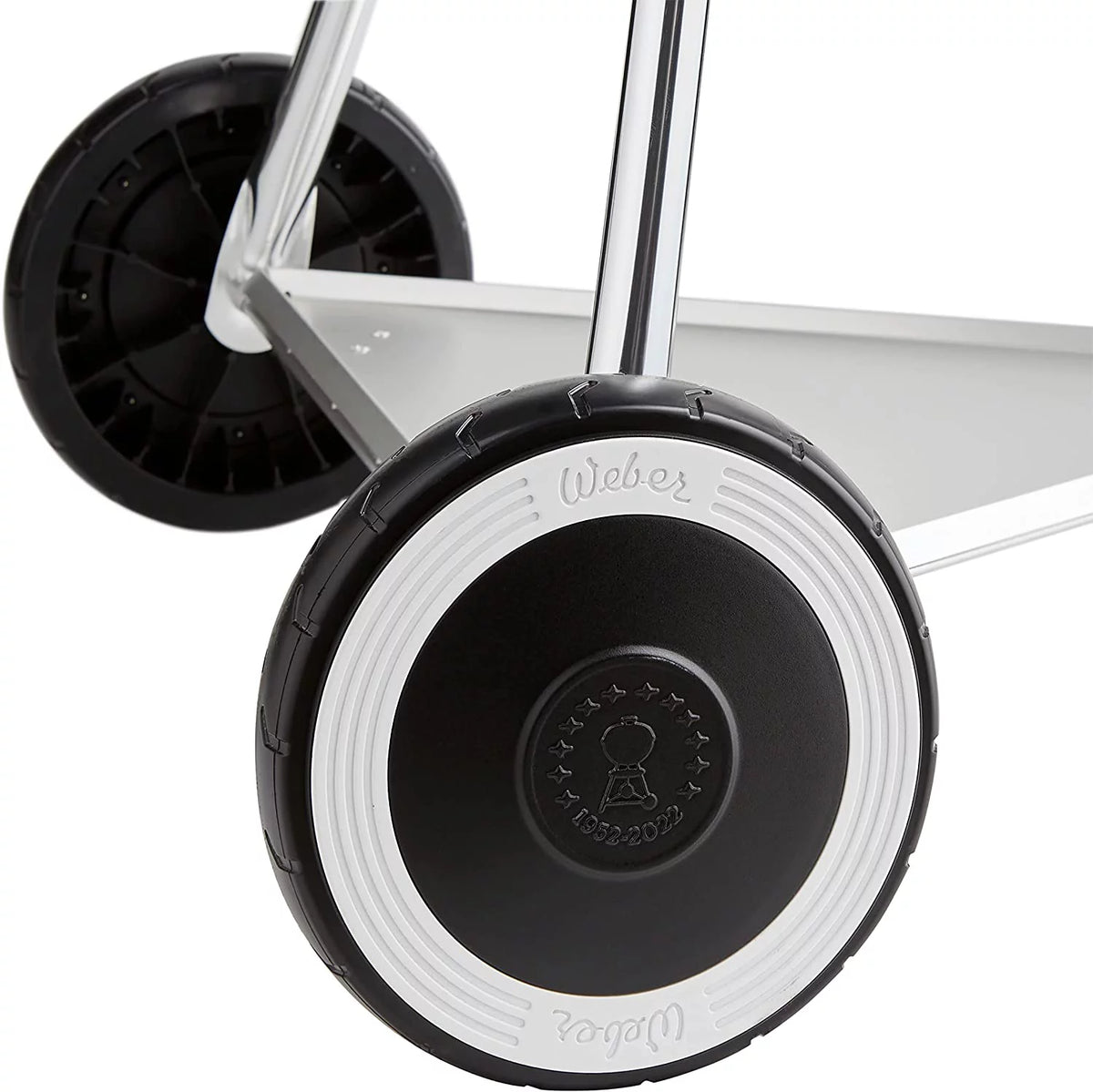 22 in. Kettle Charcoal Grill M663