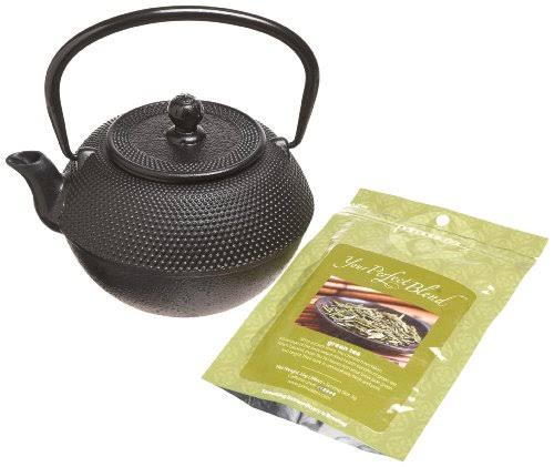 Black Hammered 40 Ounce Cast Iron Teapot O418444