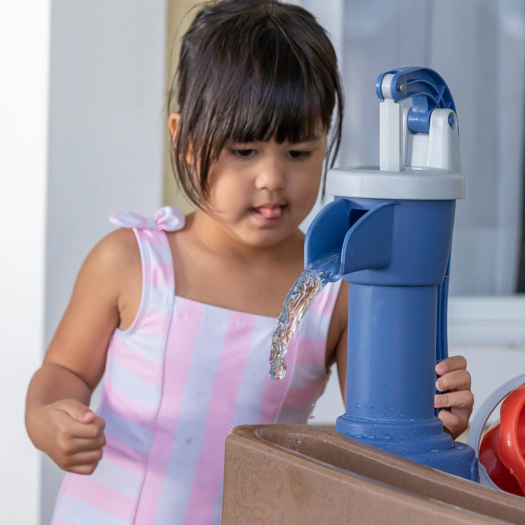 Pump & Splash Discovery Pond Water Table L5076