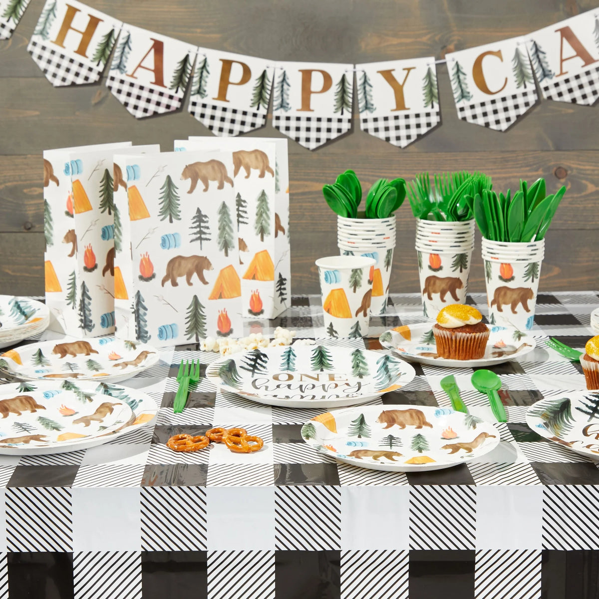 Camping-Themed Party Decorations (Serves 24) Z439