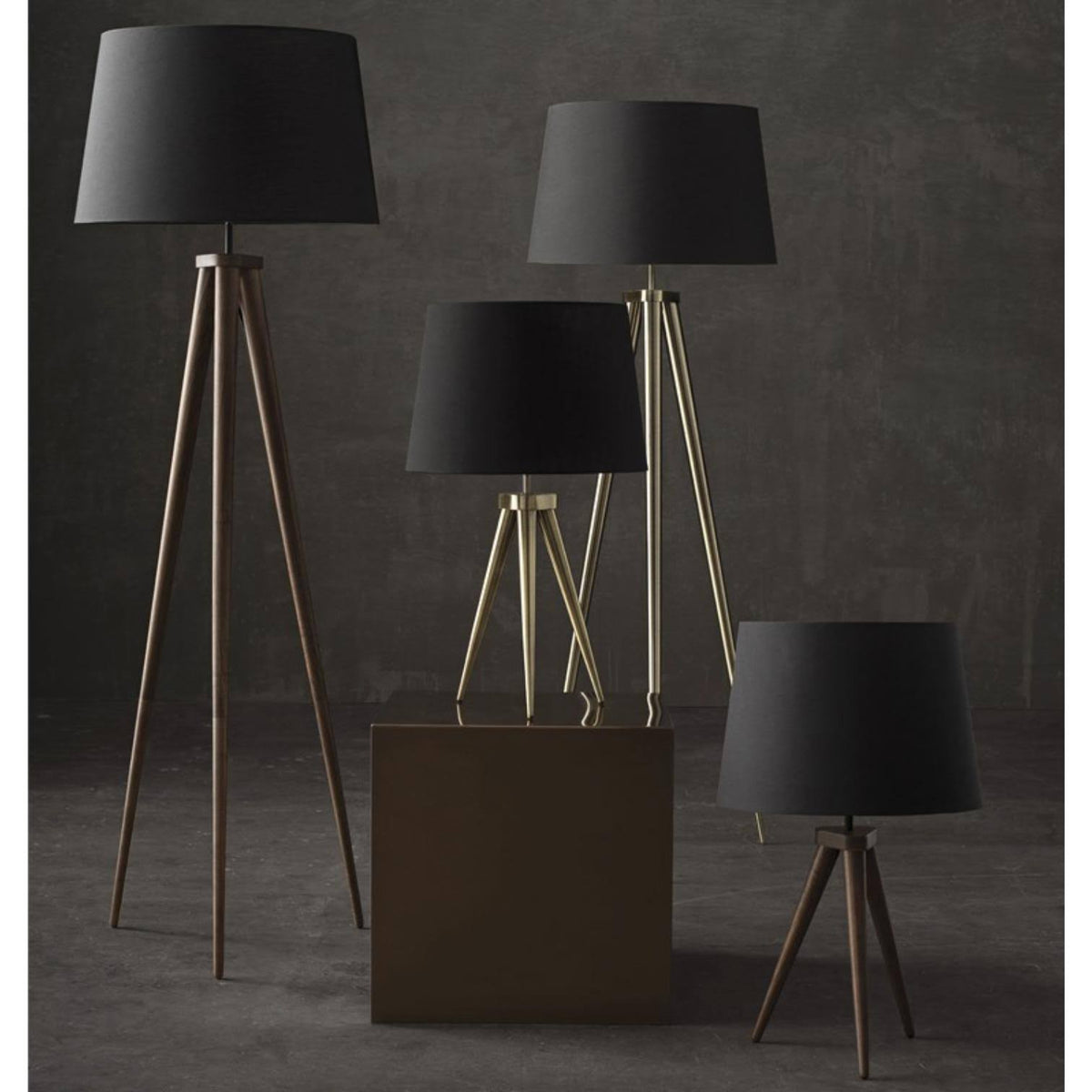 Black Table Lighting P685