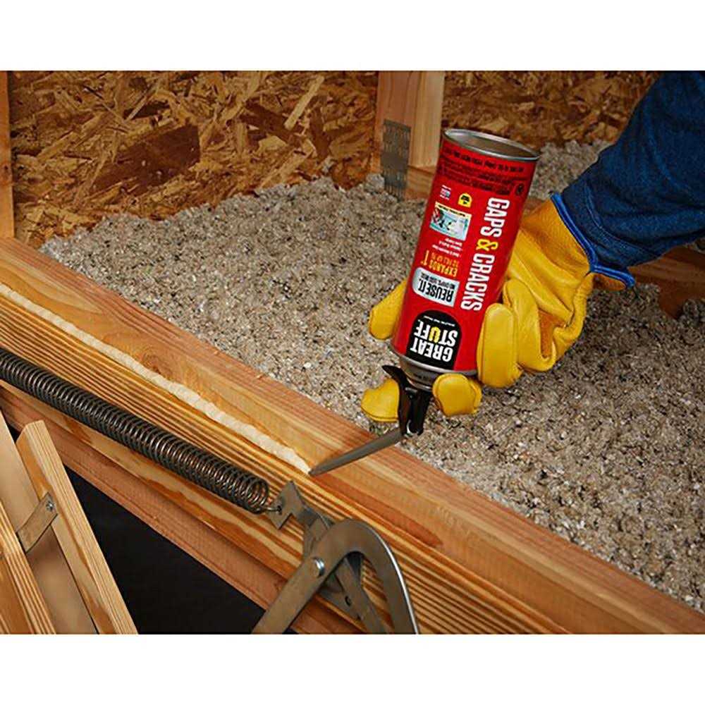Gaps Cracks Foam Sealant D15930