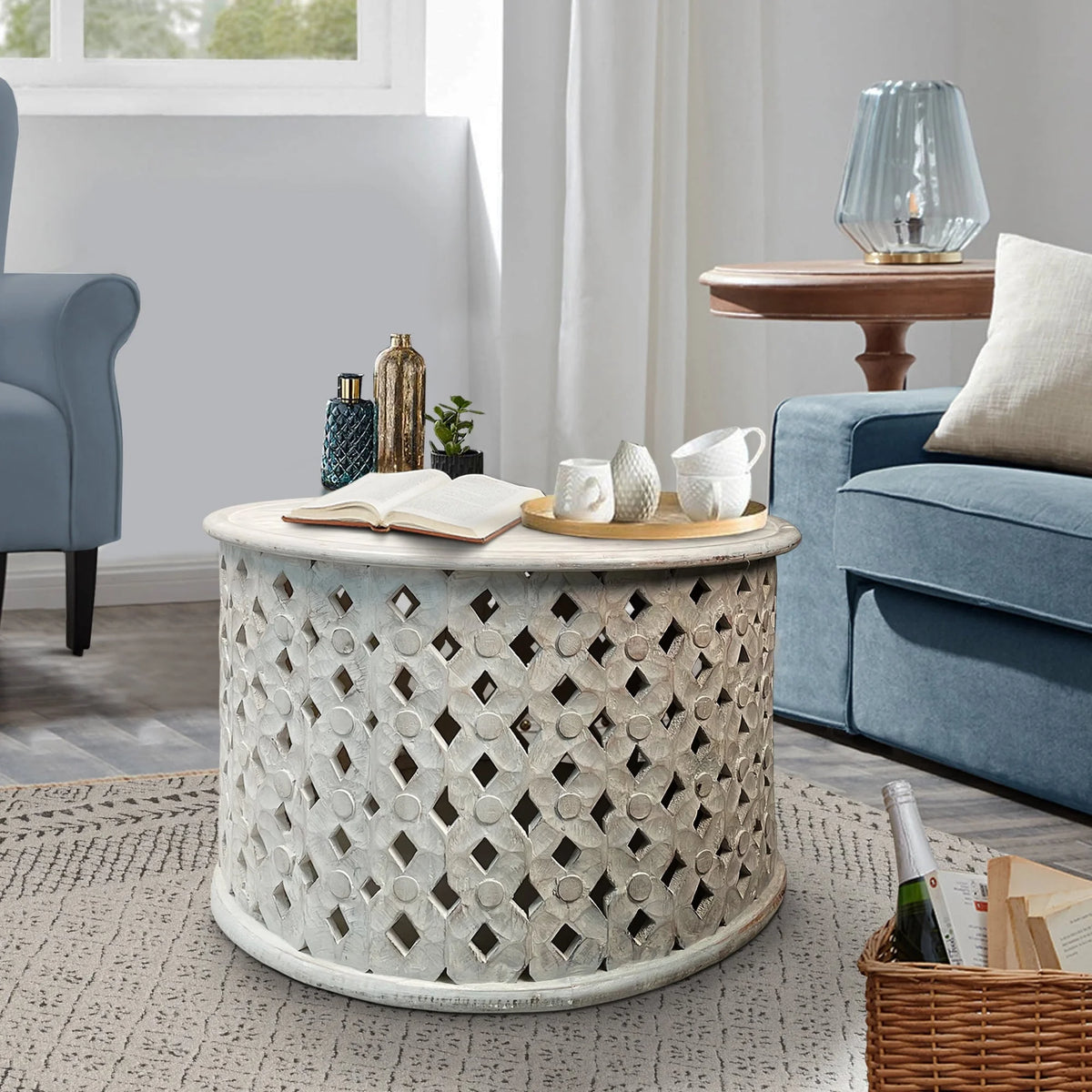 28 Inch Round Mango Wood Coffee Table K928