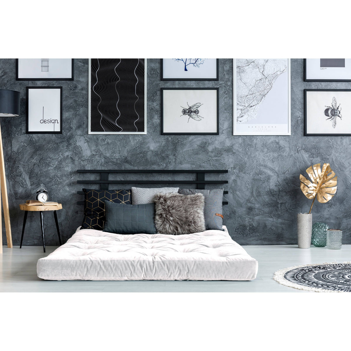 Black Foam Futon P25532