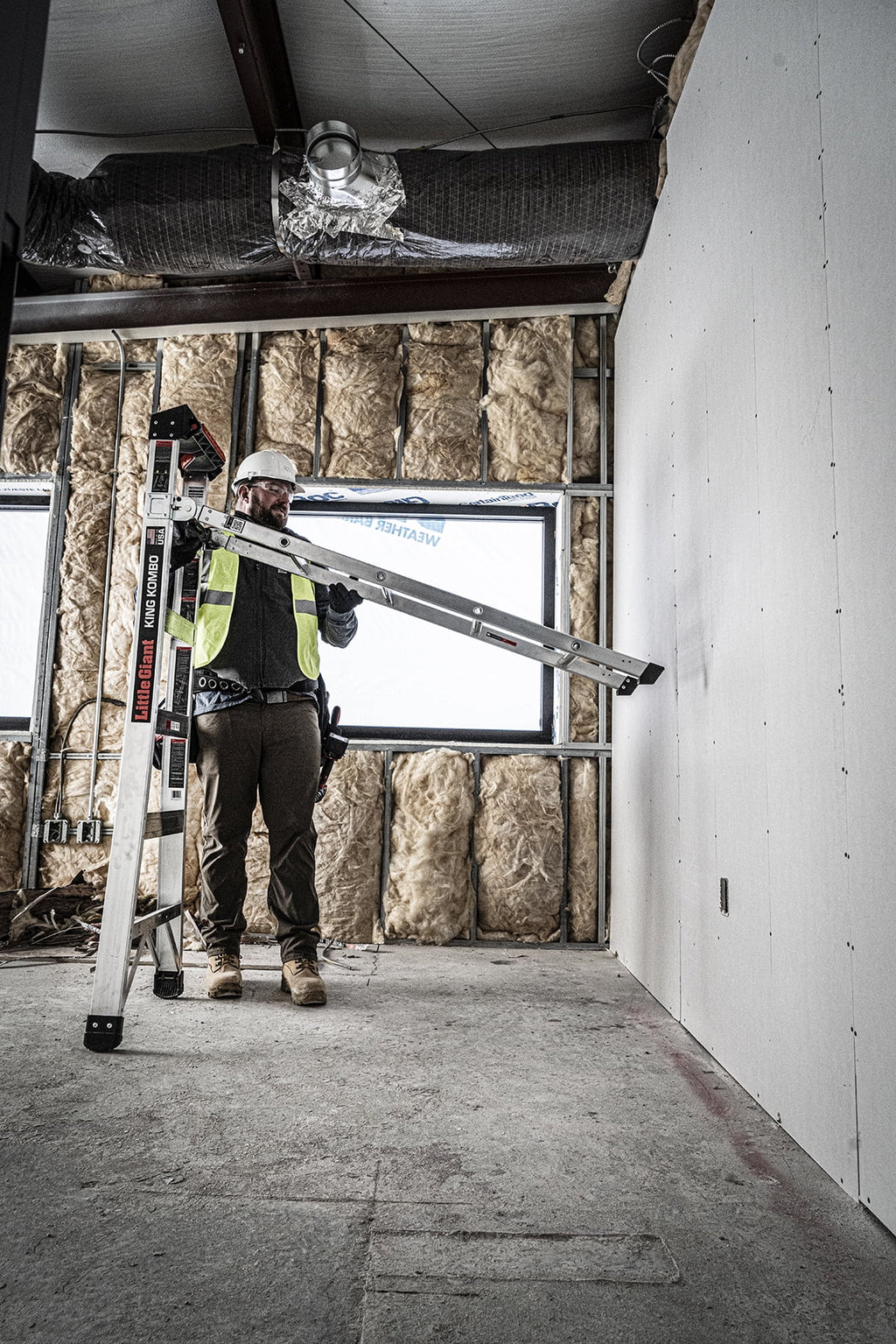 Aluminum 3-in-1 Combo Ladder, Type 1A - 300 lbs. Rated B91042
