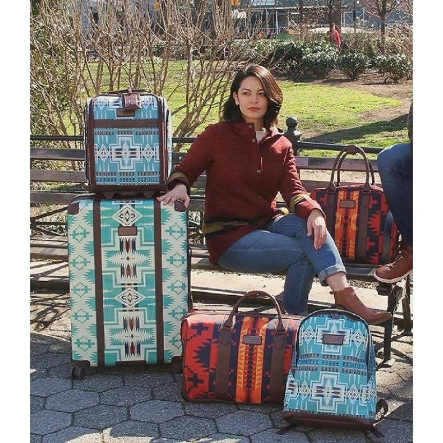 Aqua Carry-On Spinner K9691