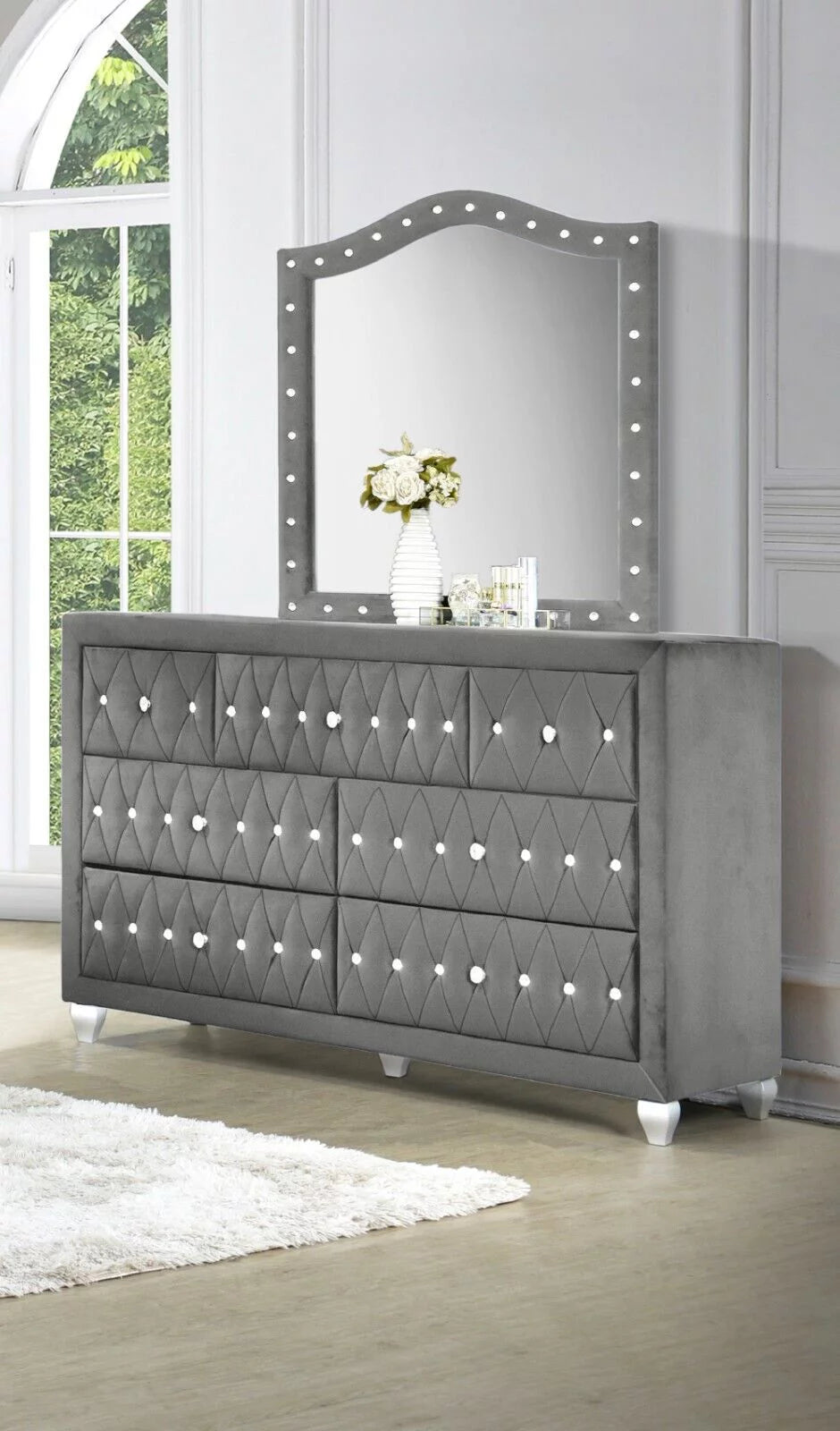 Gray Velvet Queen Size 6Pc Bedroom Furniture Set U70921