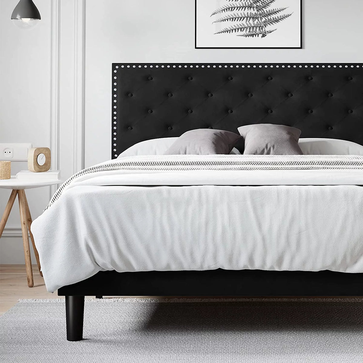 Queen Size Light Grey Velvet Upholstered Platform Bed M628349