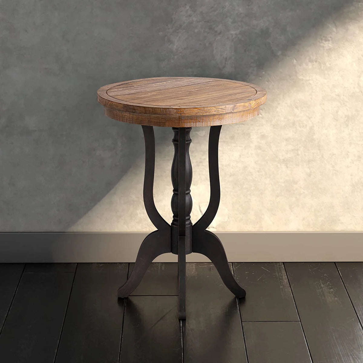 Black End Table Q586