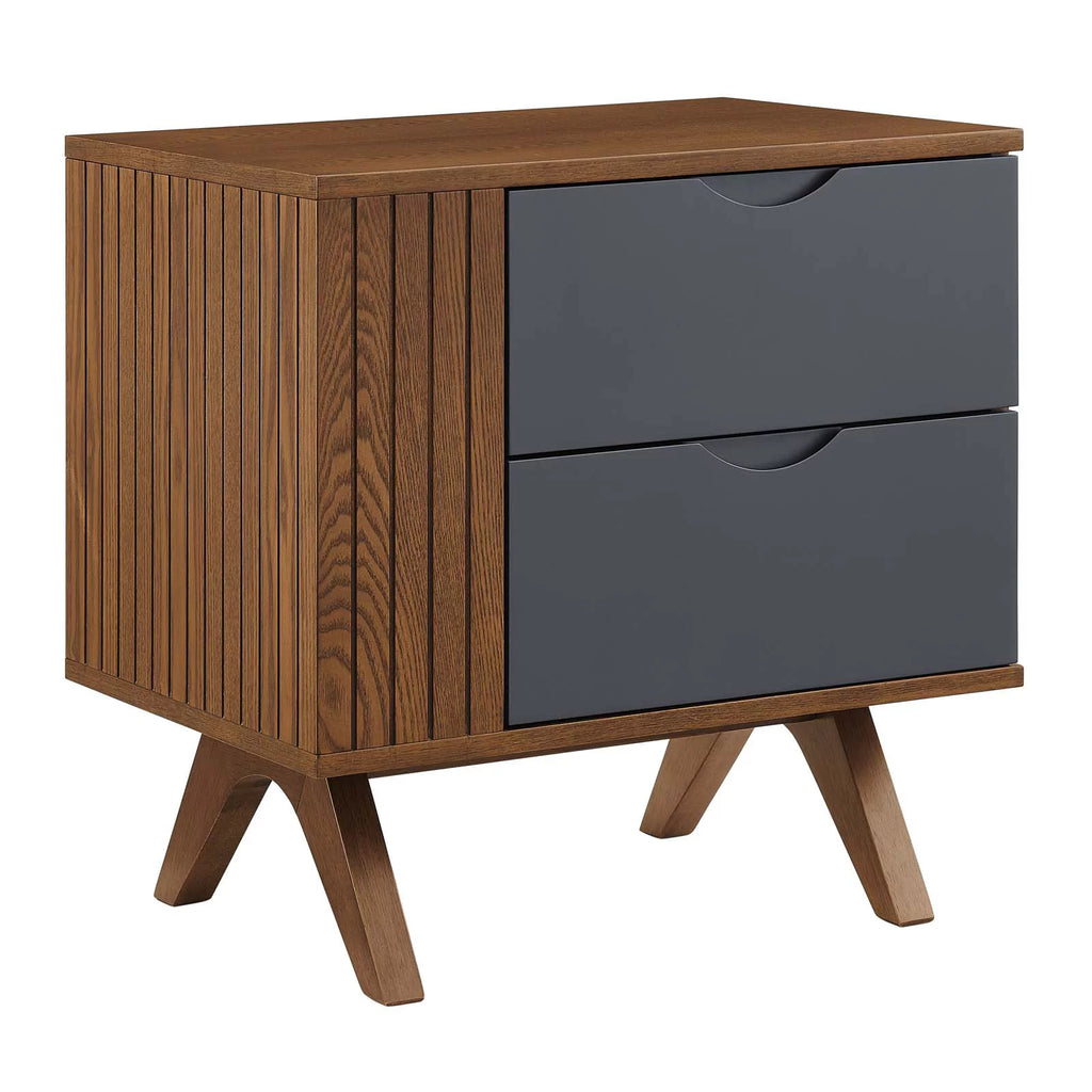 4 Piece Bedroom Set in Walnut G13057