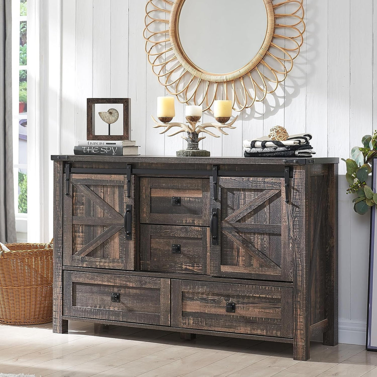 White 4 Drawer Dresser with Barn Door T157040