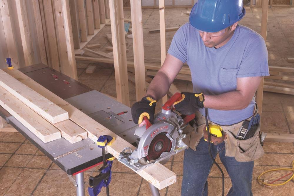 7.25 in. Magnesium Worm Drive Circular Saw A14238
