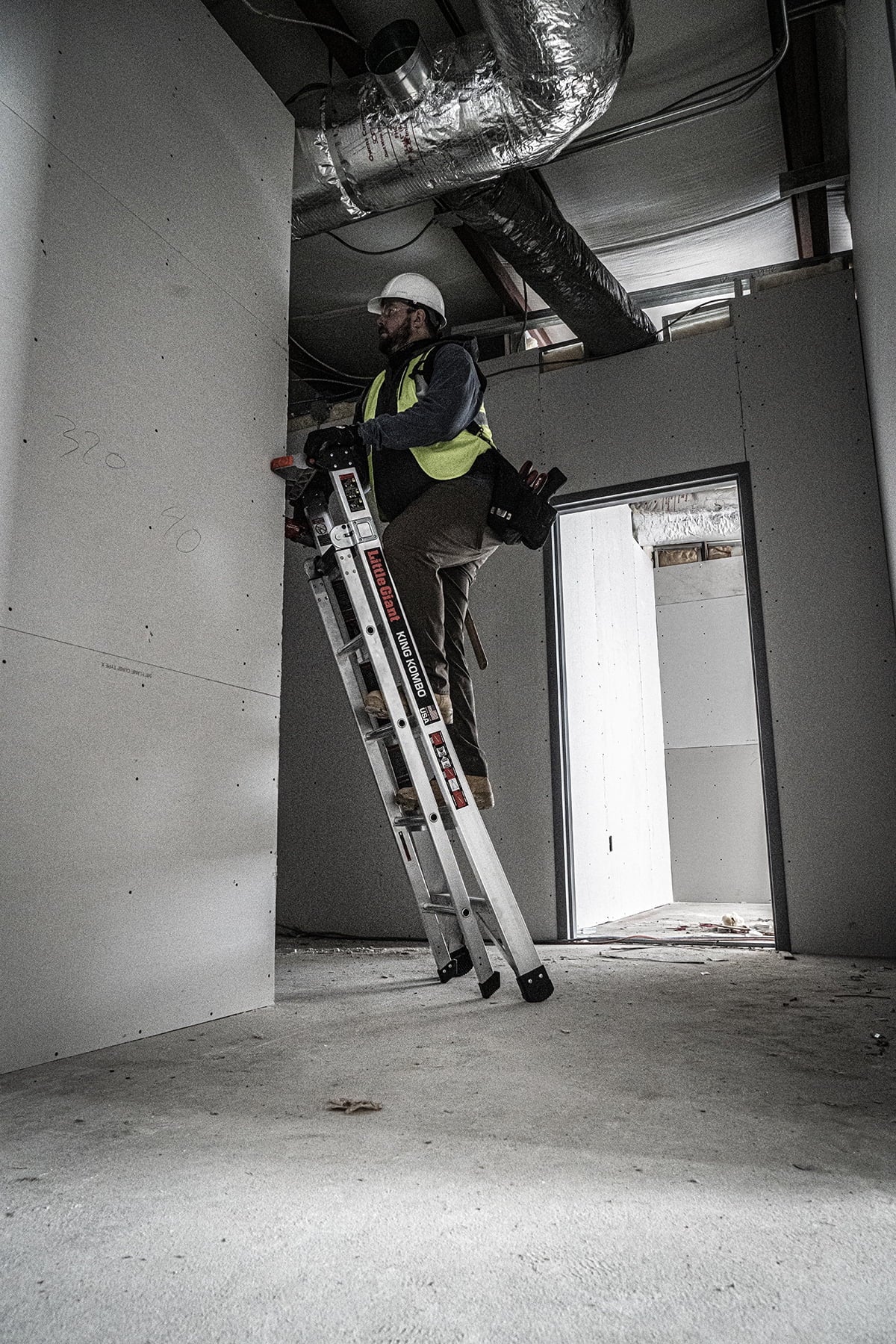 Aluminum 3-in-1 Combo Ladder, Type 1A - 300 lbs. Rated B91042
