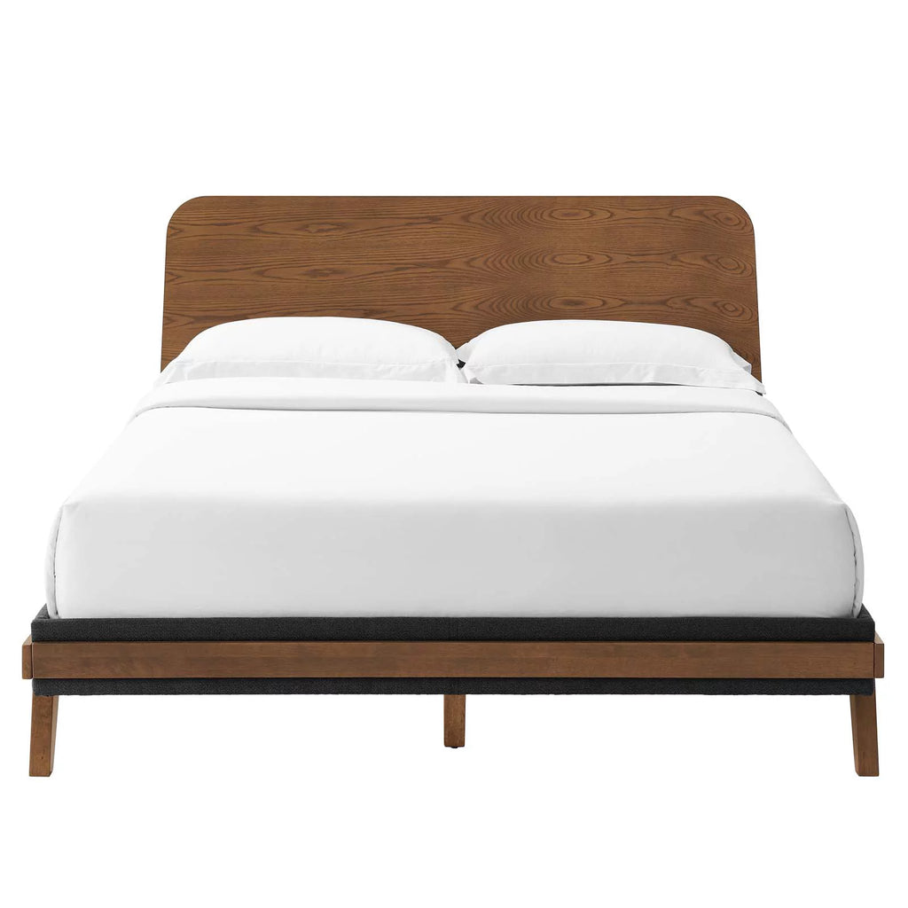4 Piece Bedroom Set in Walnut G13057
