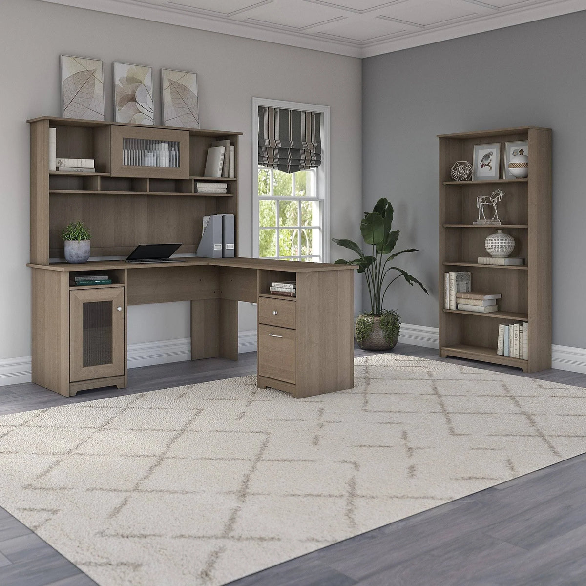 L-shaped Desk with 5-Shelf Bookcase and Hutch F841