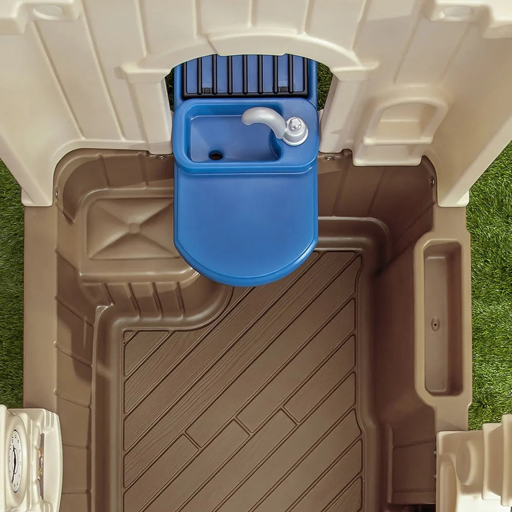 Brown Plastic Playhouse J6051