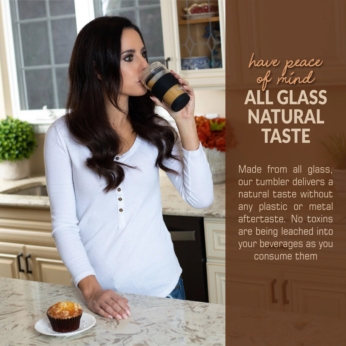 Black 8-Ounce Double Wall Glass Tumbler with Lid I8417