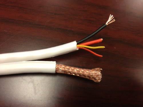 RG59 Siamese Cable with 18/2 Power and 24/2 Data 500-Feet White B674