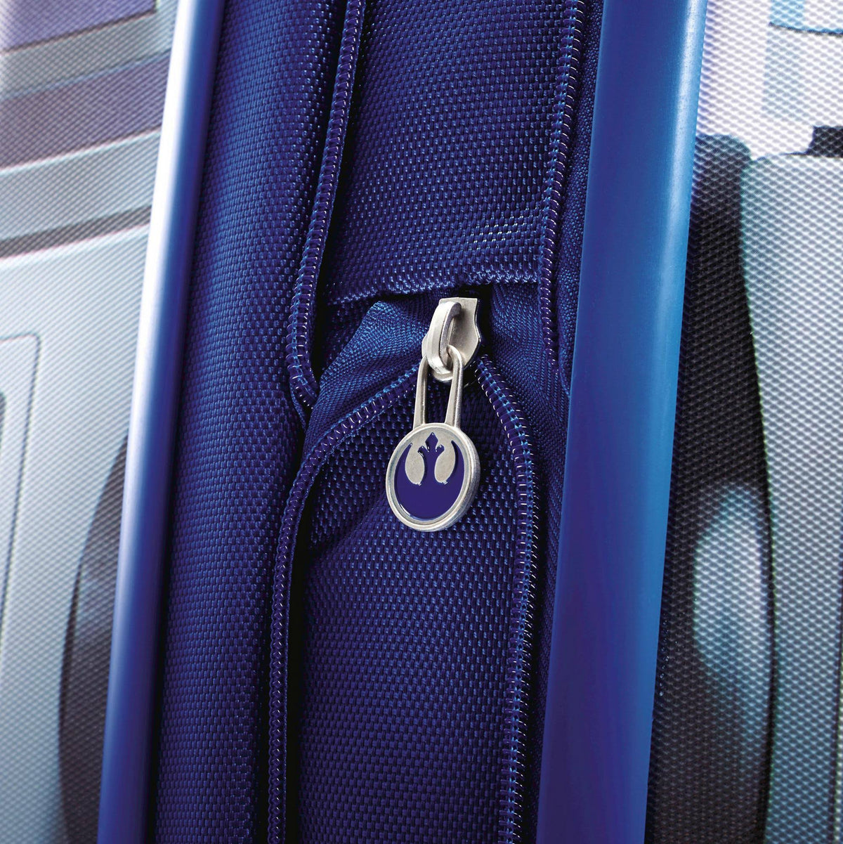 Hardside Spinner Upright Suitcase Q524