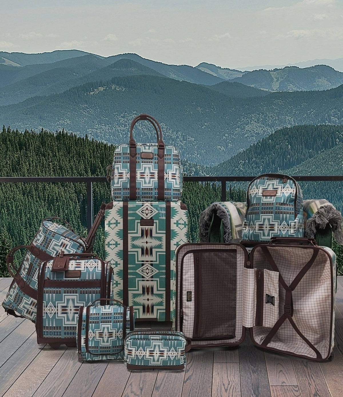 Aqua Carry-On Spinner K9691