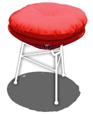 White Lightning Outdoor Lounge Chair X374006
