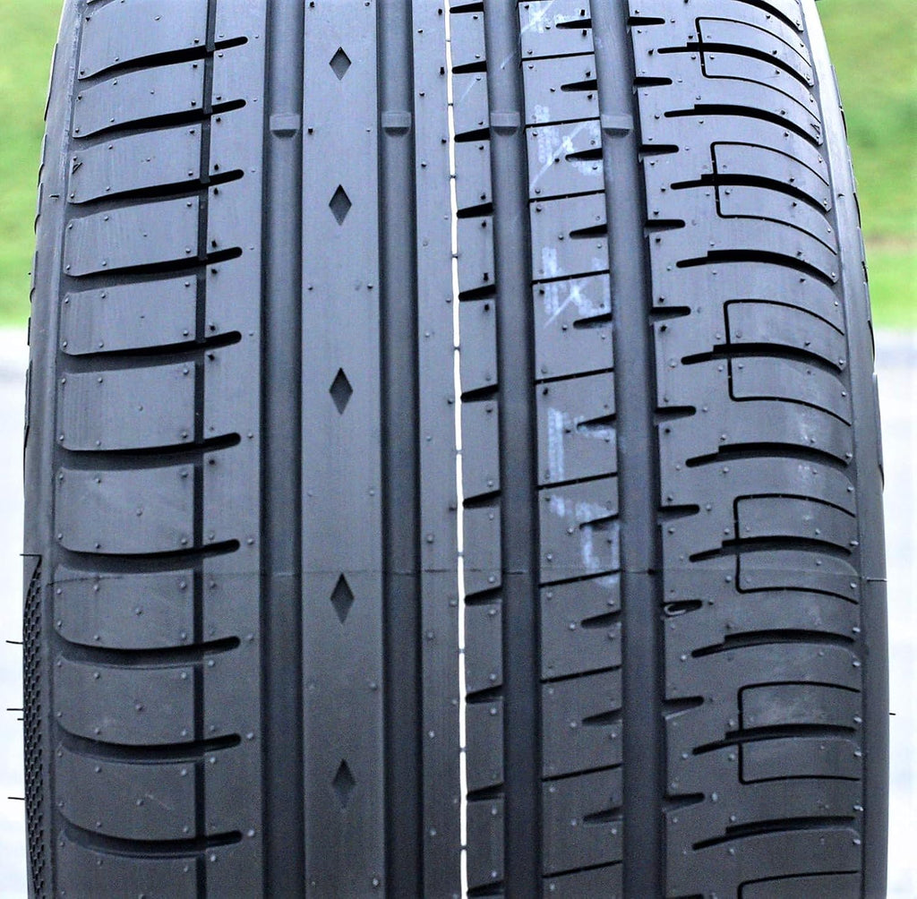 All-Season Performance Radial Tire 205/55R17 95V XL I200732