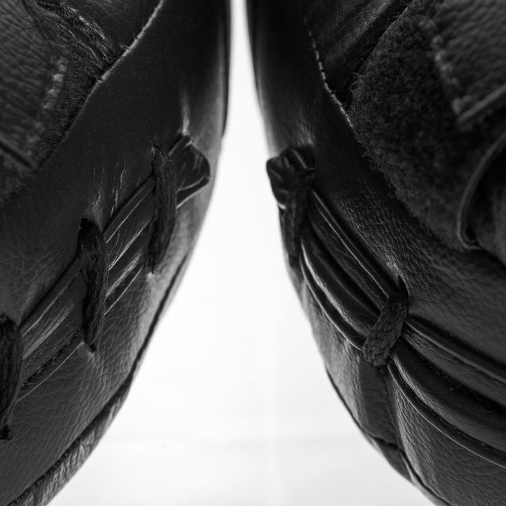 White Standard Striking Air Mitts Pair Z2496