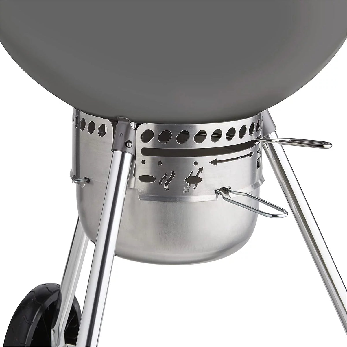 22 in. Kettle Charcoal Grill M663