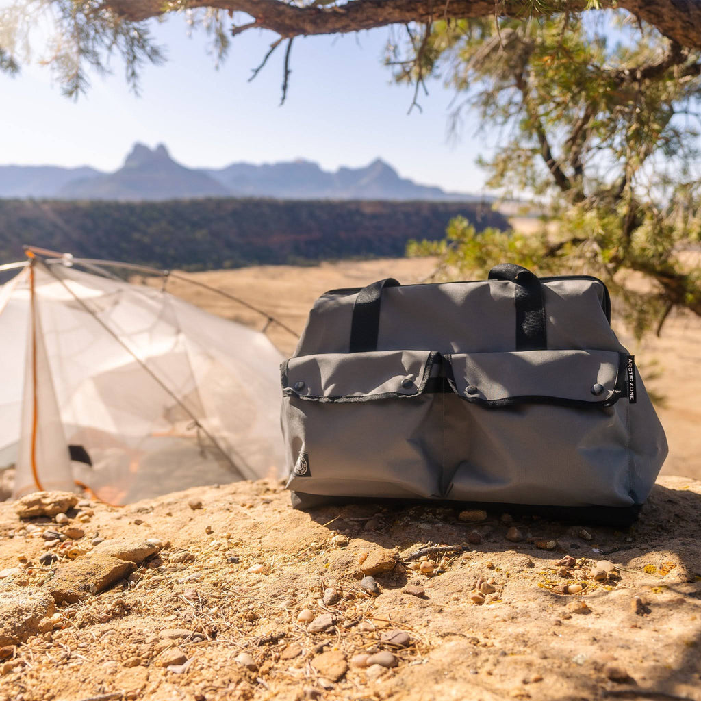 50 Can Insulated Picnic Satchel Gray E97807