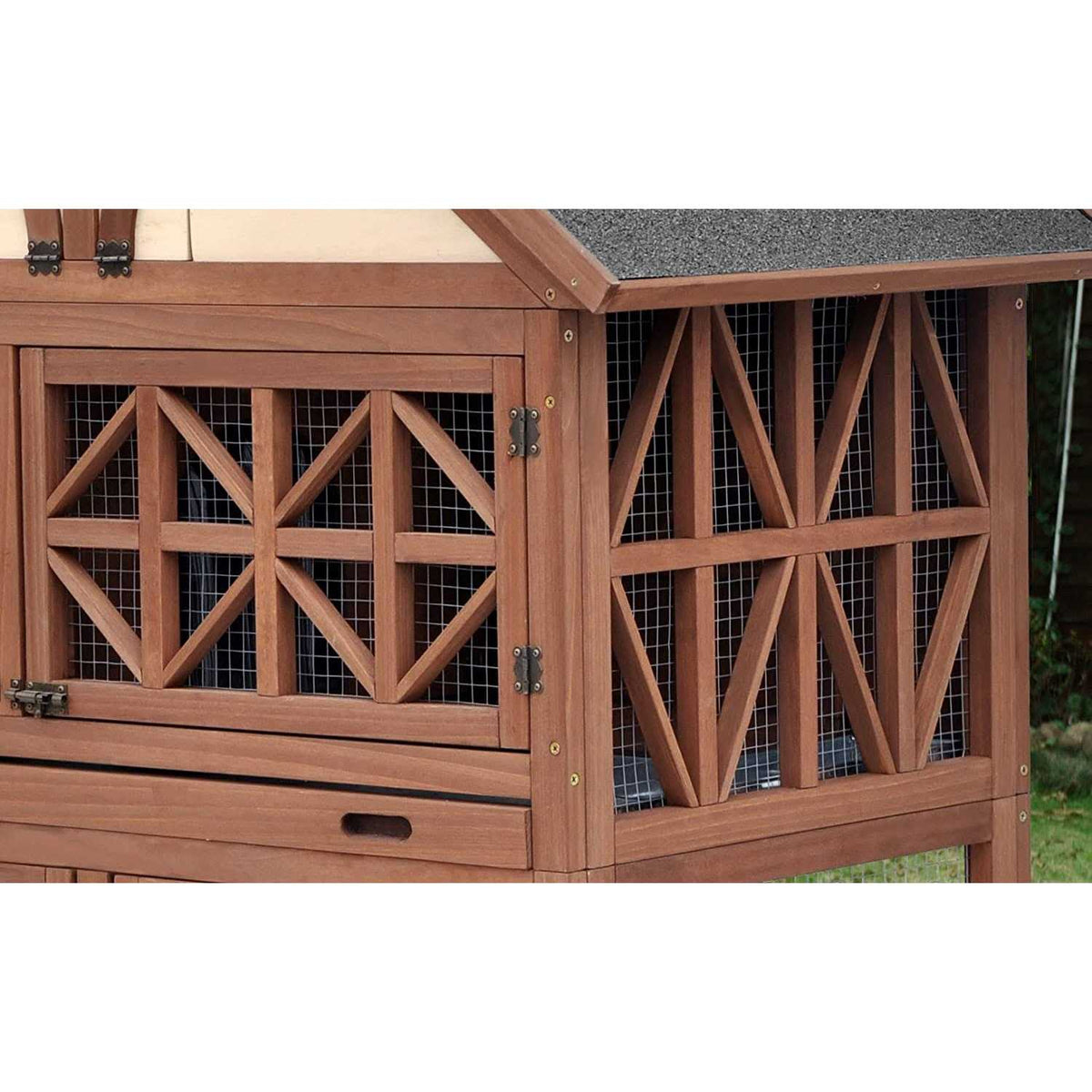 Rabbit Hutch P98613