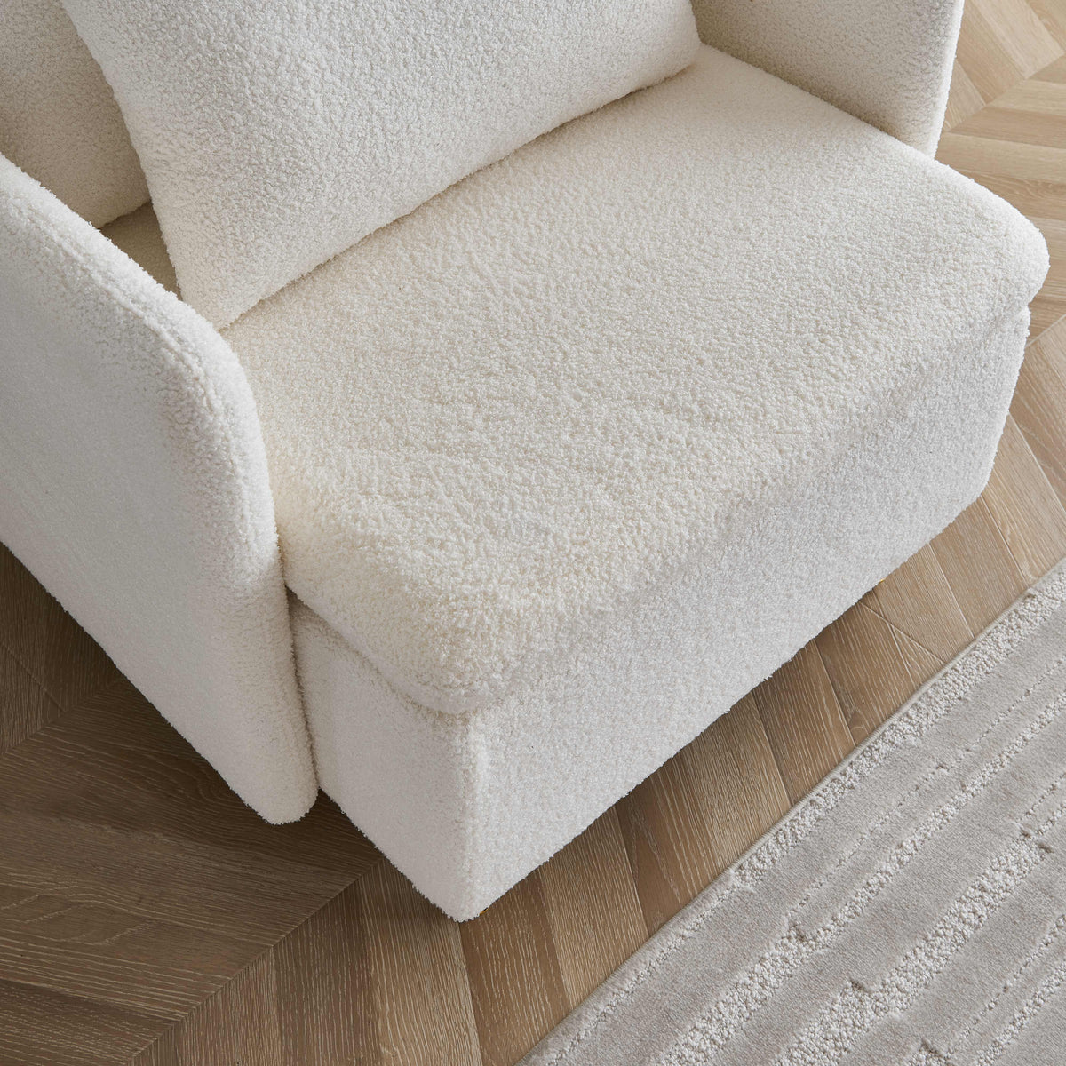 Ivory Sherpa Upholstered Accent Chair X925953